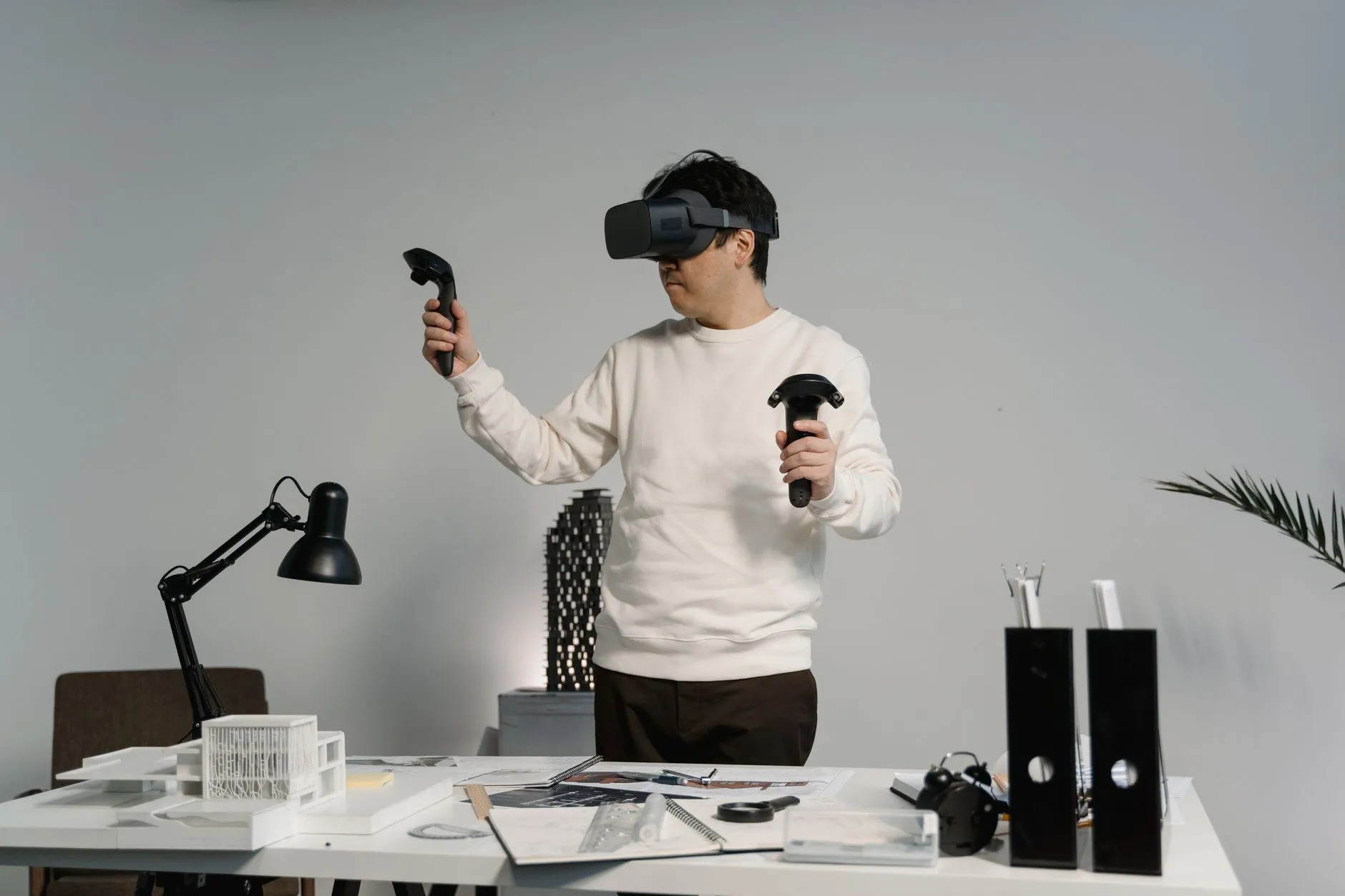 华南企业通信效率升级：预测拨号器与语音广播设备集成方案解析